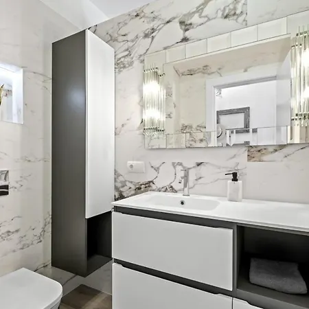 Irene - Biznaga Homes Appartement *